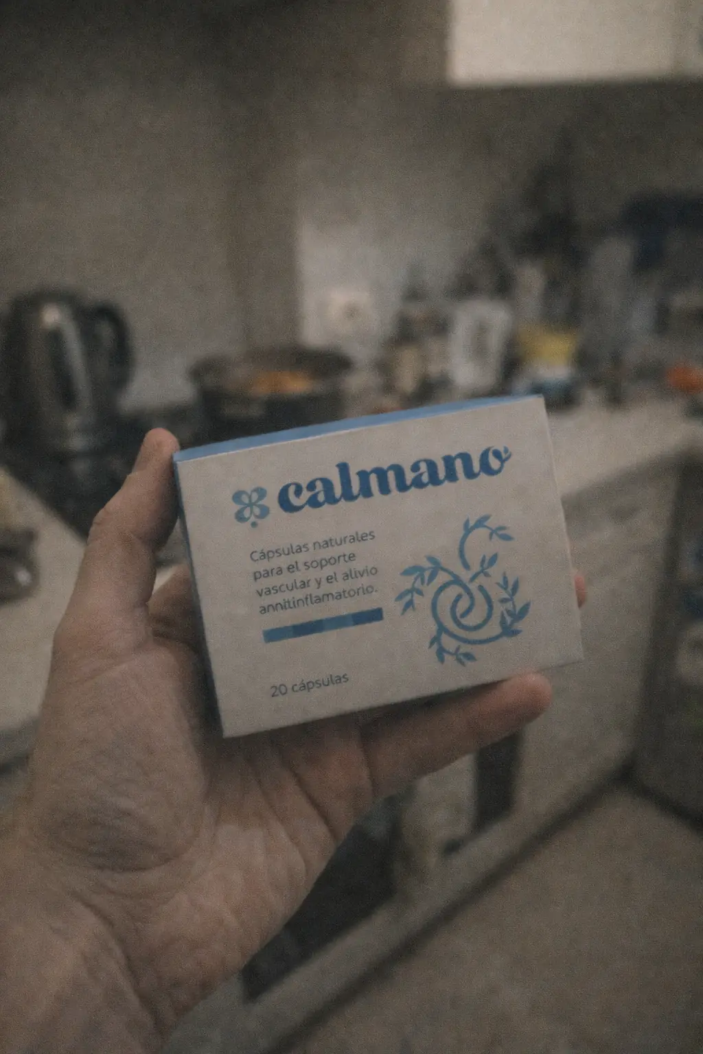Foto del empaque de Calmano varicosis capsulas de un cliente real